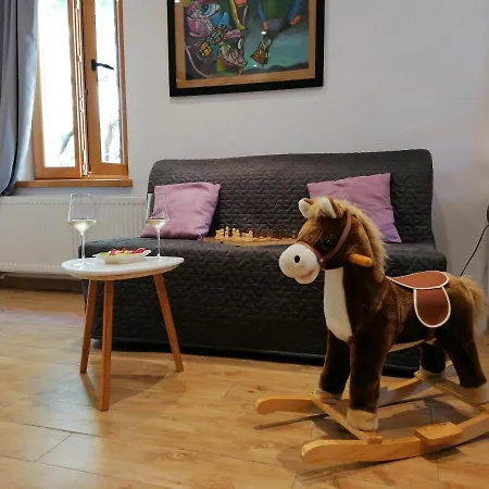 アパート Sandra2 ロヴラン